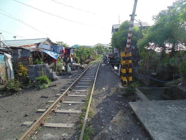 Jediná železnica na Filipínach, trasa Manila - Legazpi